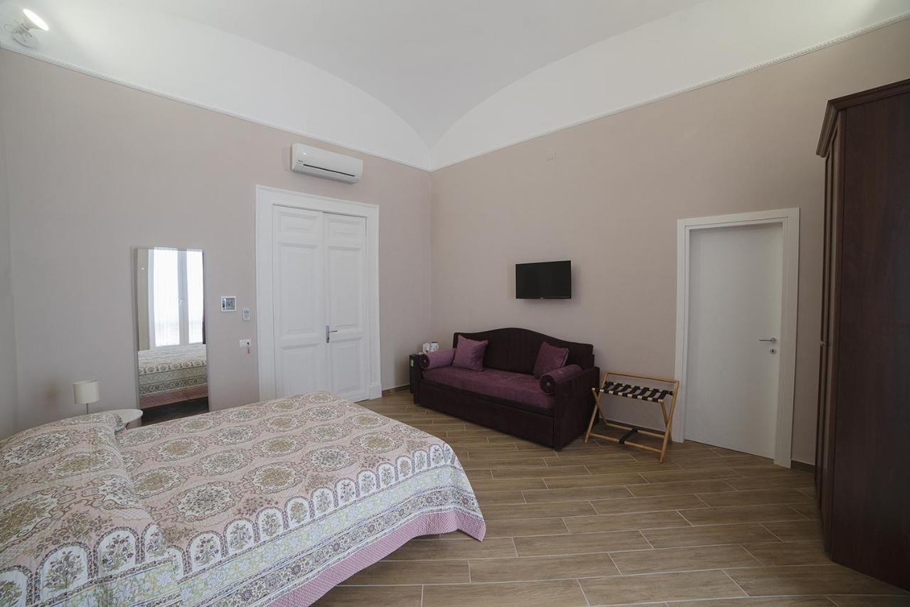 B&B Galleria Principe Di Napoli المظهر الخارجي الصورة