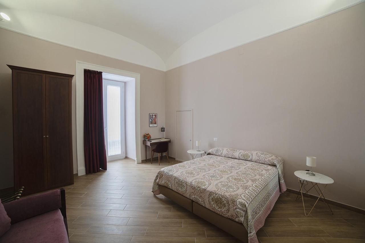 B&B Galleria Principe Di Napoli المظهر الخارجي الصورة